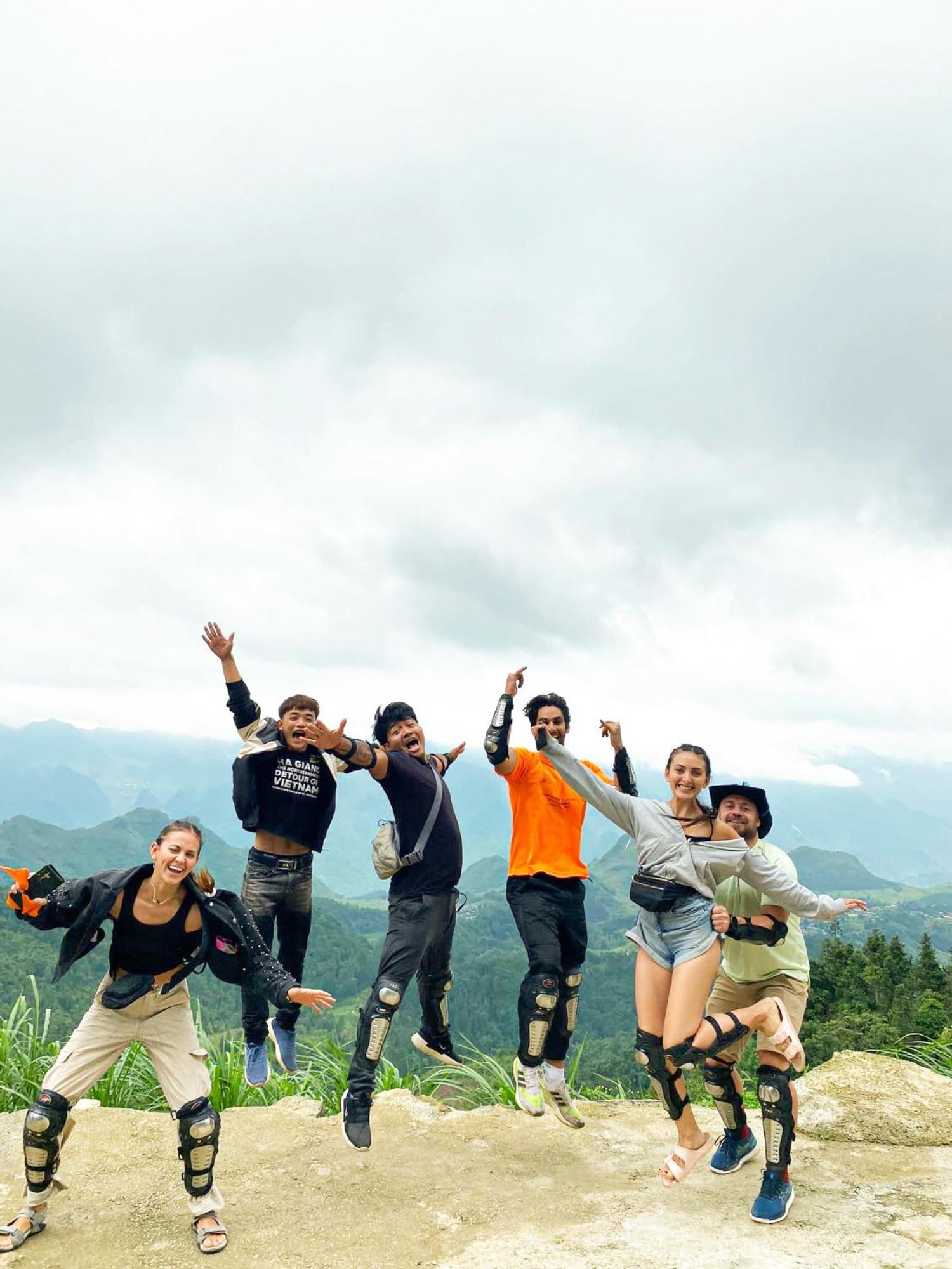 Lazy Cat Homestay - Motorbikes Rental & Tours Ha Giang Exterior foto
